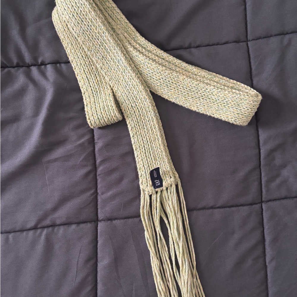 Light Green Knit Fringe Scarf